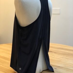 Lululemon Split Back Tank, in black, size 4